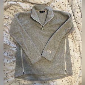 The North Face pull over fleece
